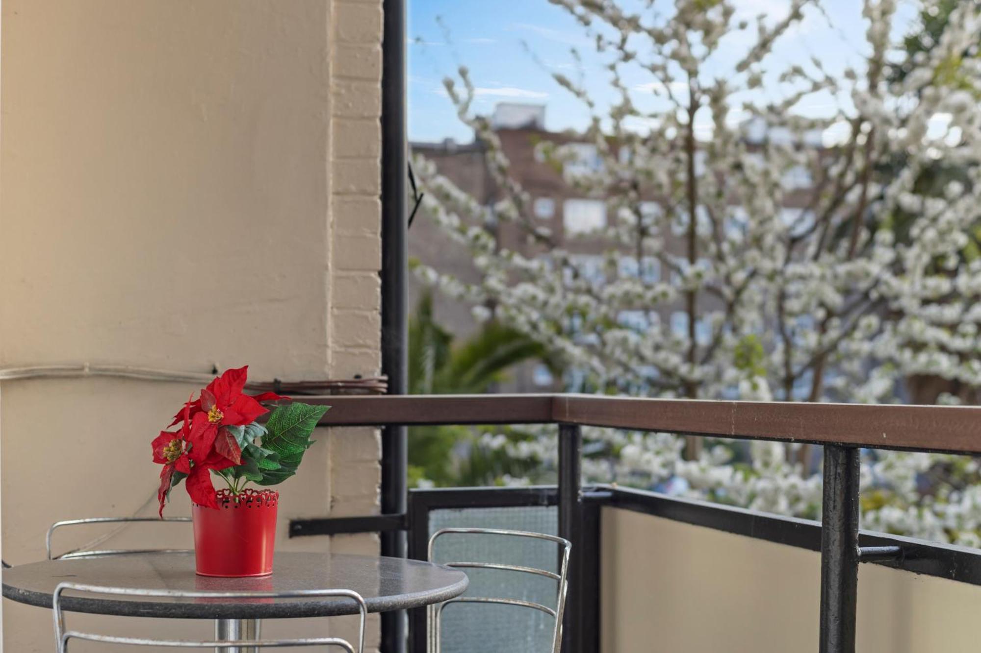 Three Bed Flat - 5 Minutes To Hoxton Station