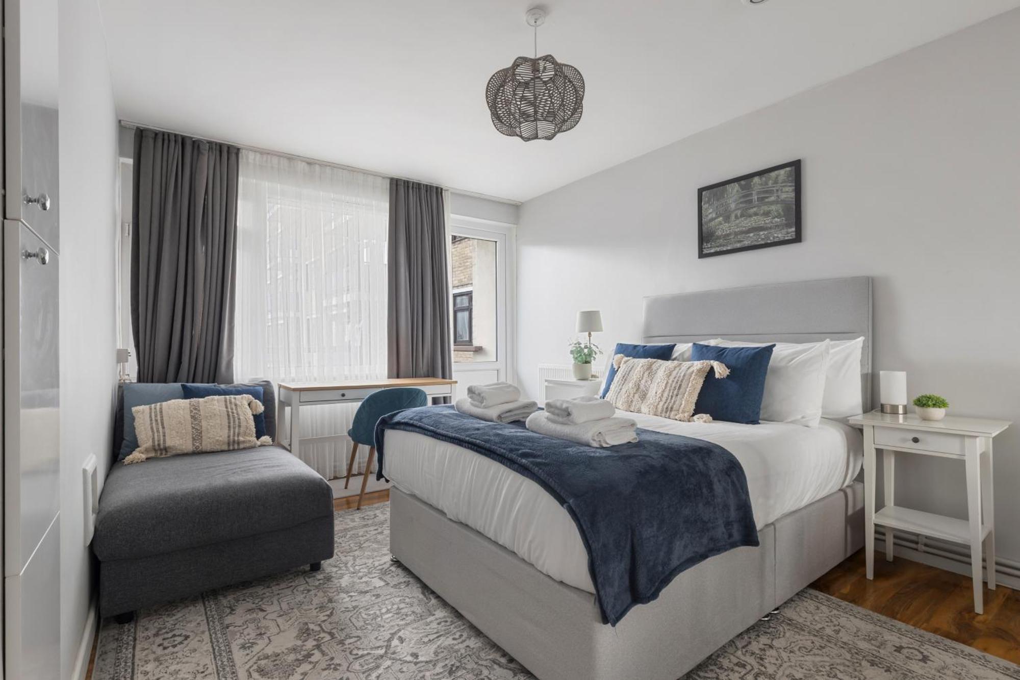 Three Bed Flat - 5 Minutes To Hoxton Station * Londra